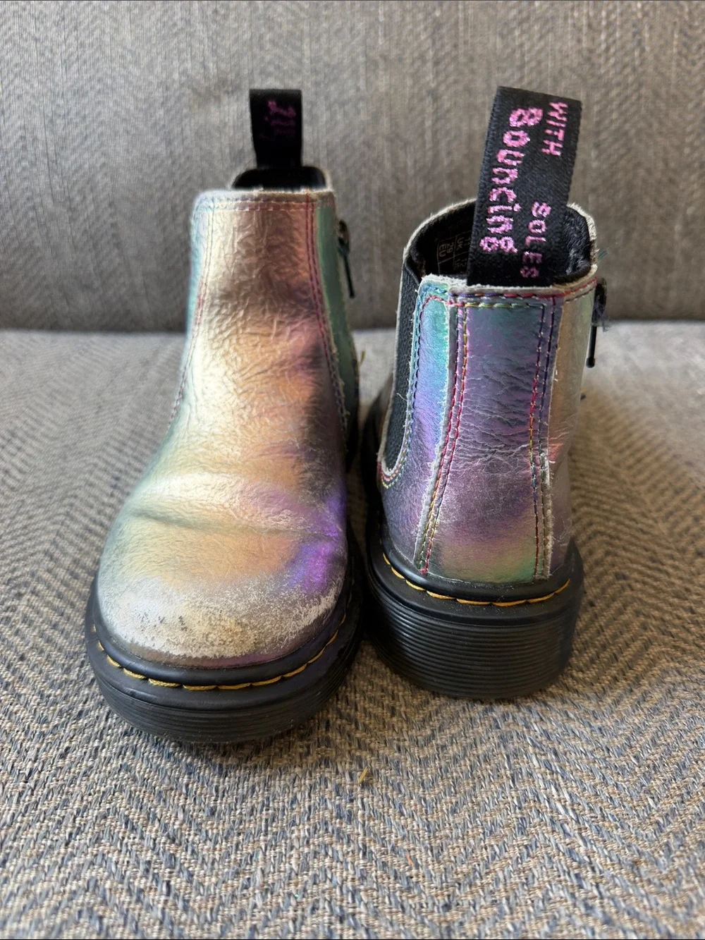 Dr. MARTENS TODDLER 2976 RAINBOW CRINKLE LEATHER CHELSEA BOOTS Size: 12
